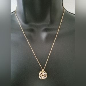 Four leaf clover necklace